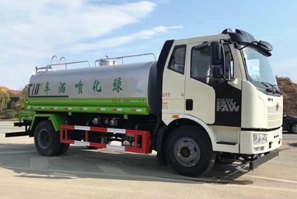 工地灑水車圖片 工地灑水車圖片