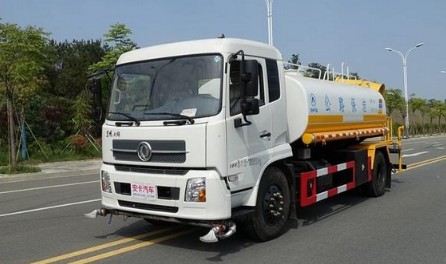 東風(fēng)天錦國六14噸灑水車 東風(fēng)天錦國六14噸灑水車