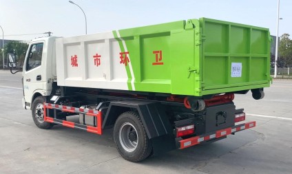 國(guó)六奧馳X2勾臂垃圾車(chē) 國(guó)六奧馳X2勾臂垃圾車(chē)